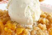 Homemade Fresh Peach Crisp Recipe with Oat Crumble