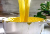 Aligot: French Melted-Cheese Mashed Potatoes