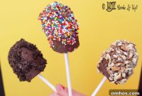 Chocolate-Dipped Frozen Banana Pops Recipe