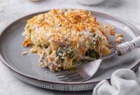 Creamy Garlic Chicken and Cauliflower Casserole