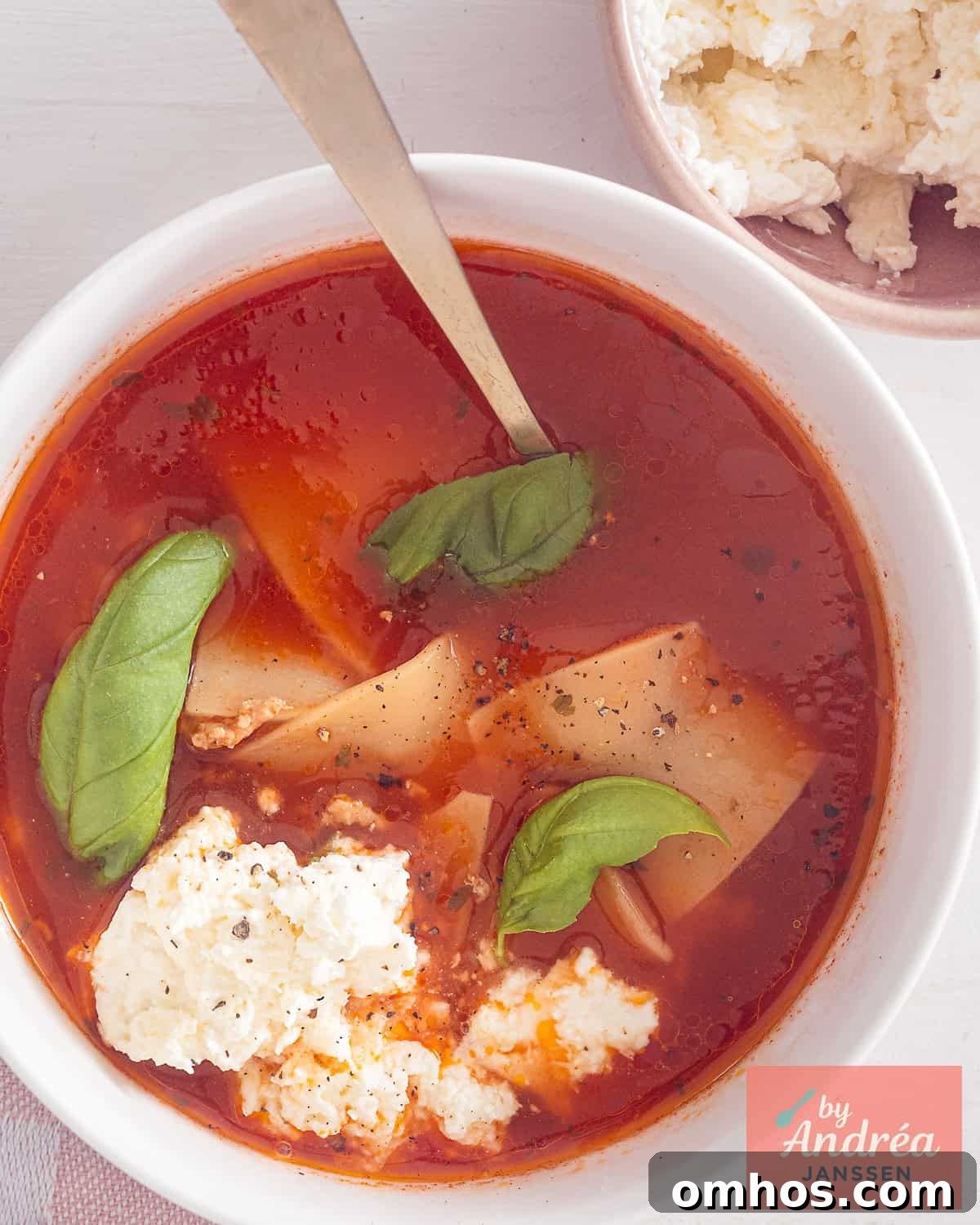 One-Pot Lasagna Soup Recipe for Cozy Weeknights 2 Easy Healthy Lasagna Soup (One-Pot Dinner)