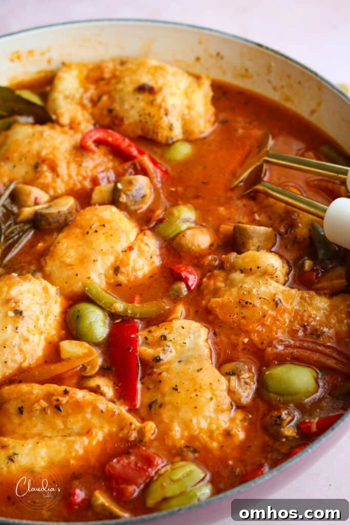 Weeknight Boneless Chicken Cacciatore Recipe 5 close up of chicken cacciatore