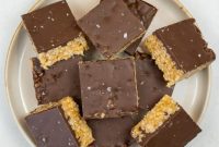 Corn Syrup-Free No-Bake Scotcheroos Recipe