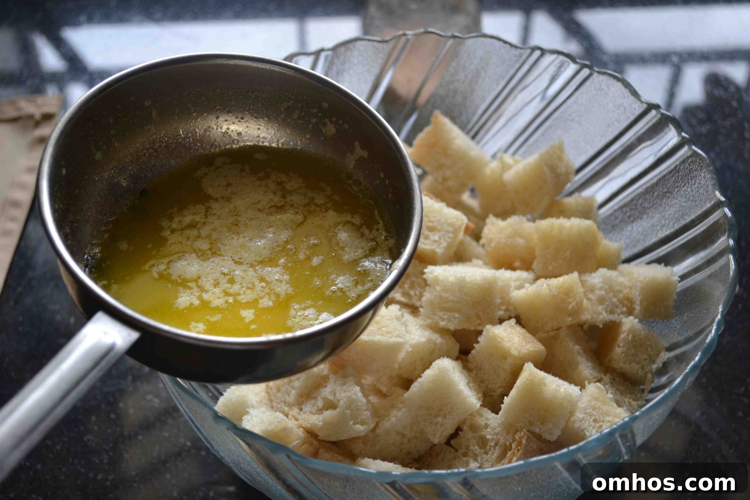 buttery croutons served