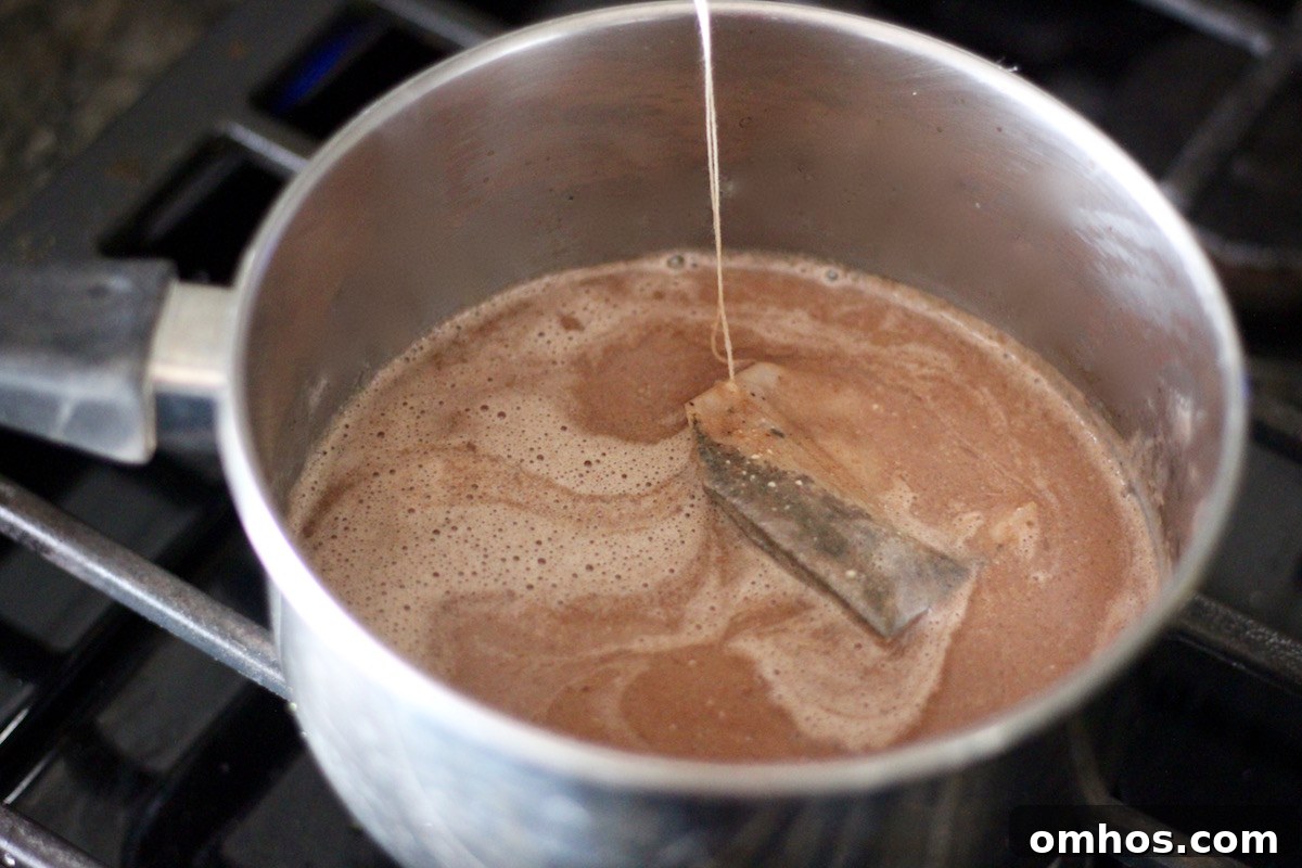 Cozy AIP Peppermint Hot Cocoa Recipe (Paleo) and Waiting Well 5 AIP Peppermint Hot Cocoa (Paleo) - rich and creamy allergy-friendly cocoa made with carob, coconut milk, collagen, and honey