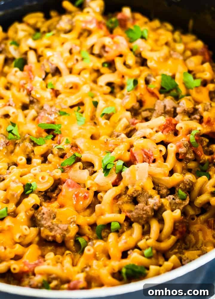 Cheeseburger Macaroni skillet of cheeseburger mac and cheese