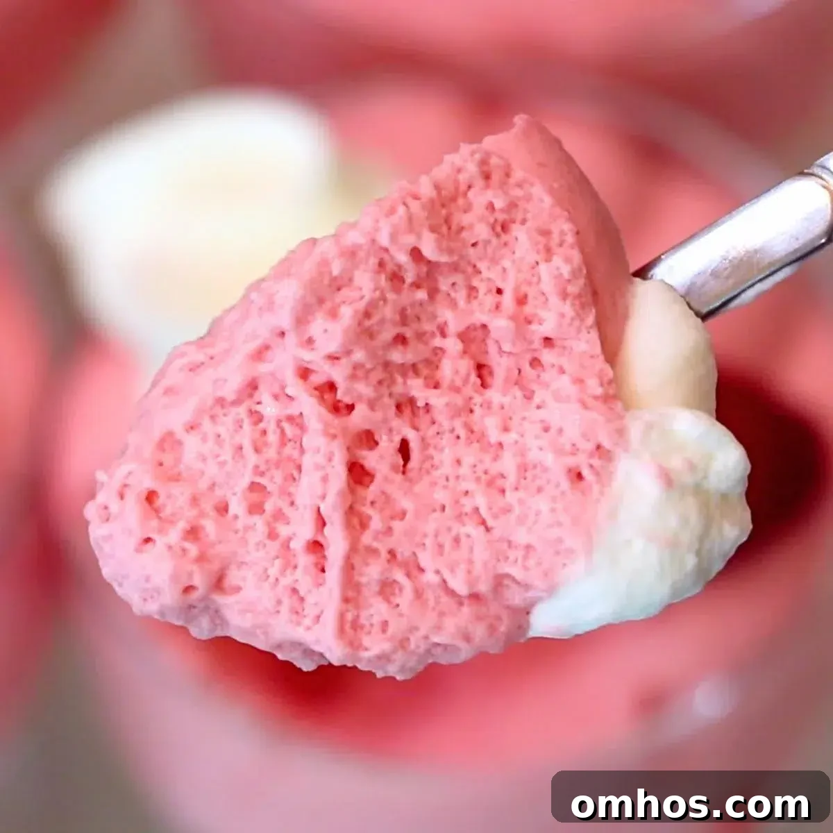 Creamy Raspberry Mousse Recipe: No-Bake Dessert 4 Close-up of light and airy raspberry mousse